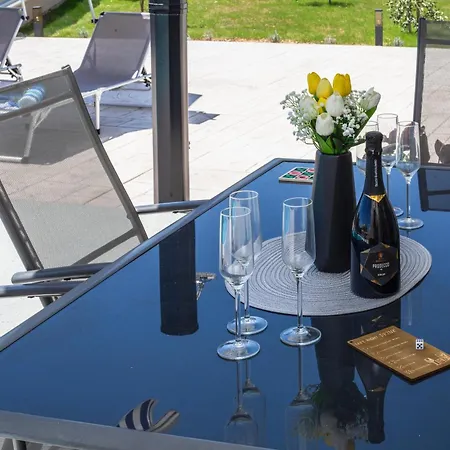 Semesterbostad Zarello With Private Pool Next To The Sea Split