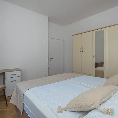 Holiday home Zarello With Private Pool Next To The Sea Split