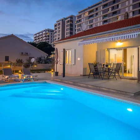 Zarello With Private Pool Next To The Sea *