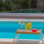 Сasa de vacaciones Zarello With Private Pool Next To The Sea Split